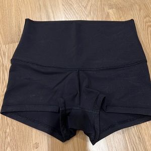 High waisted Lulumelon shorts